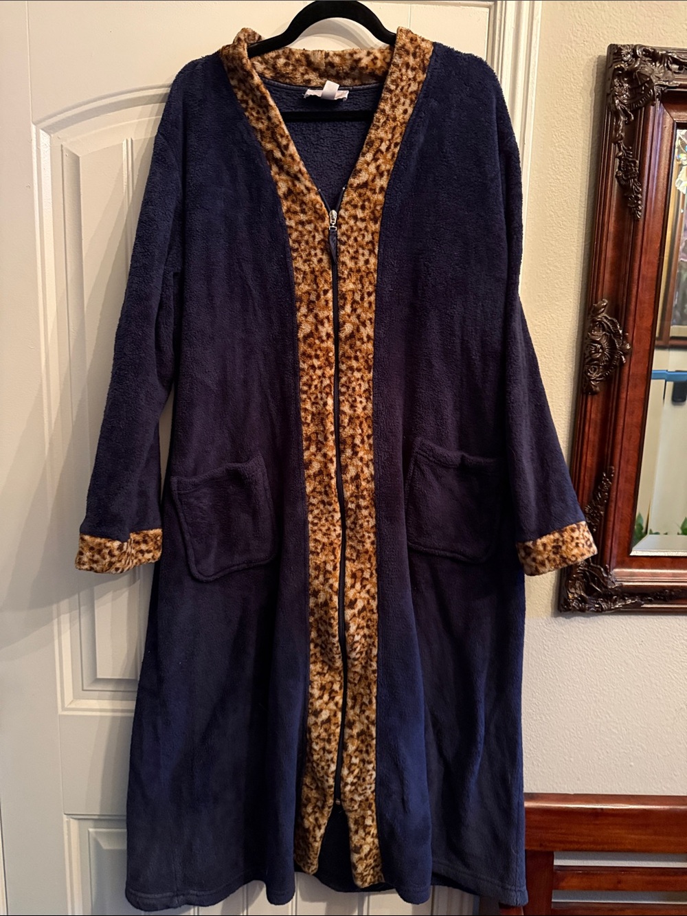 Plush Navy Zip-Front Robe with Leopard Trim